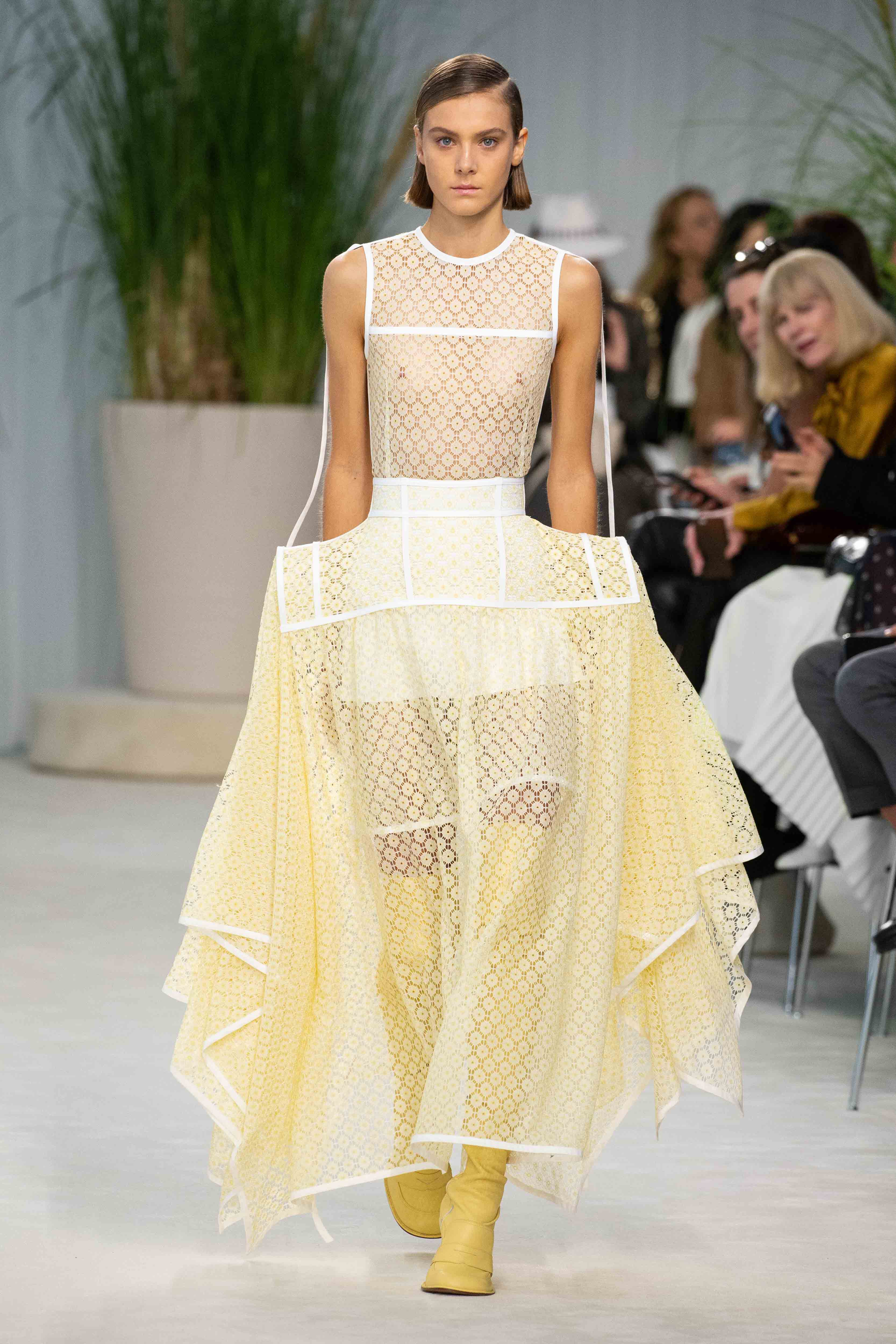 Loewe sales moda mujer